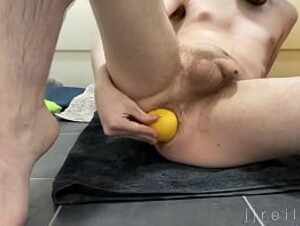 jjreilly79 abusing his bumhole: these vegetables open my asshole right up!