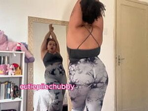 BBW Morning Routine, Toilet and Yoga Farts