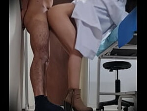 medico mexicana Nataly follada en horas de trabajo CAMARA ESCONDIDA