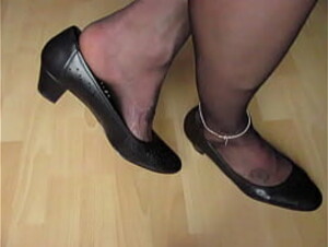 elegant easy street secretary pumps and black nylons, shoeplay by Isabelle-Sandrine