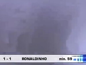 Incredibile goal di Ronaldinho contro il Sevilla