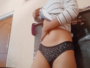 Indian Babe Masturbate